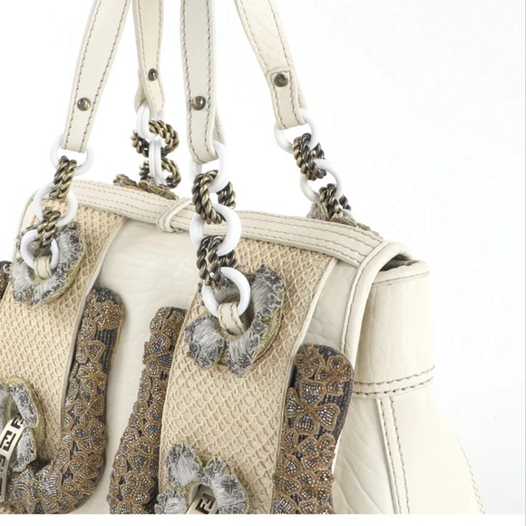 Fendi The Most Amazing Vintage Fendi Handbag - Picture 7 of 11